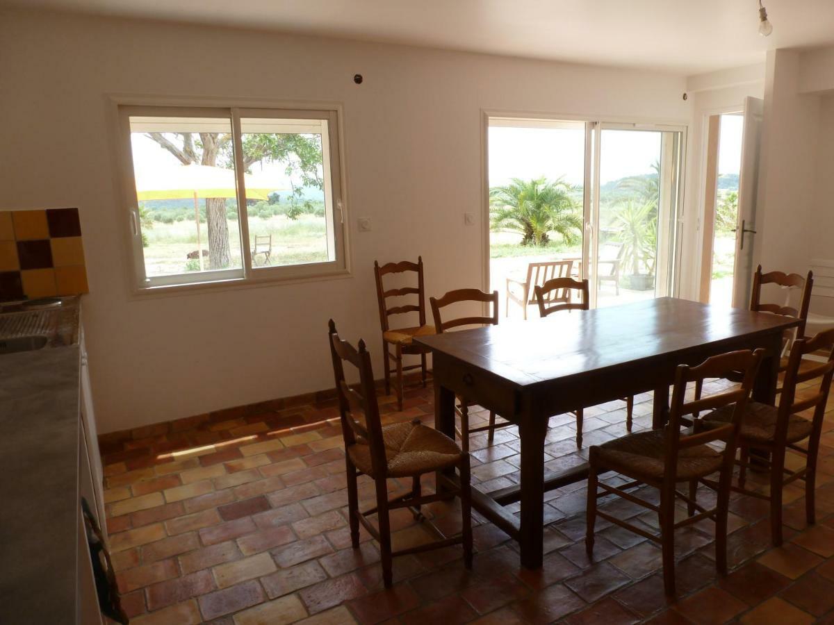 Domaine De Camp Joyeux Appartement Puget-Ville Buitenkant foto